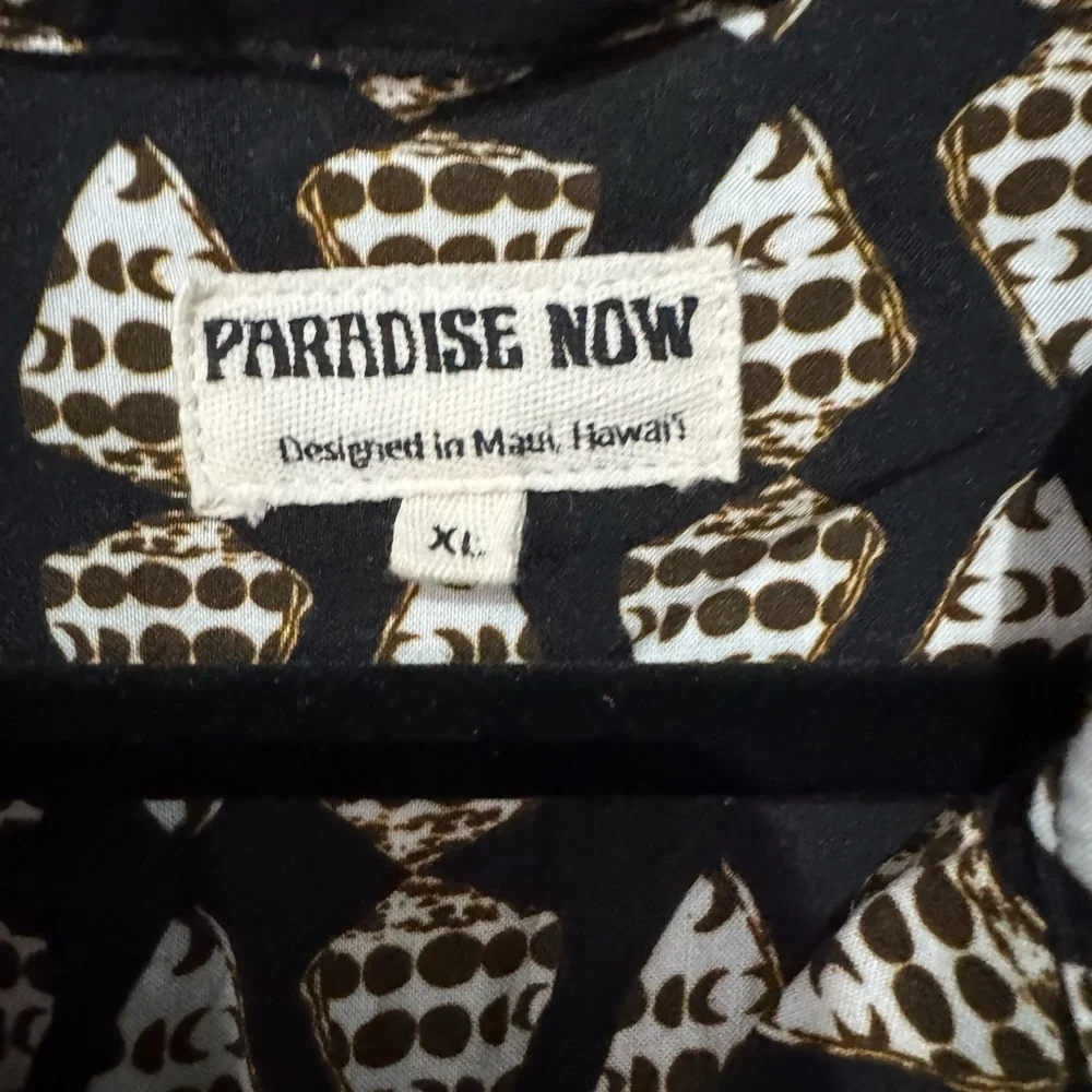 Geometric Patterned Black and Cream Women's Top - Picture 2 of 3